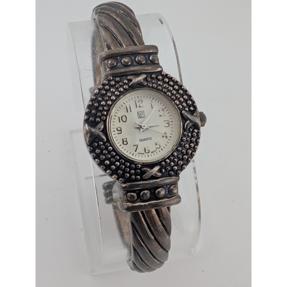 NY&C Women's Watch 26mm Case Silver Bangle Band- New Battery